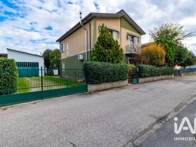 Casa in vendita a San Vito, Cerea