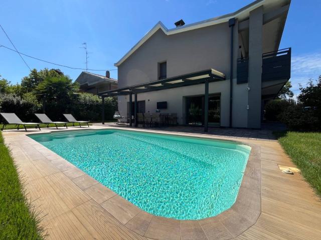 Casa in vendita a Pianura Reggiana, Re