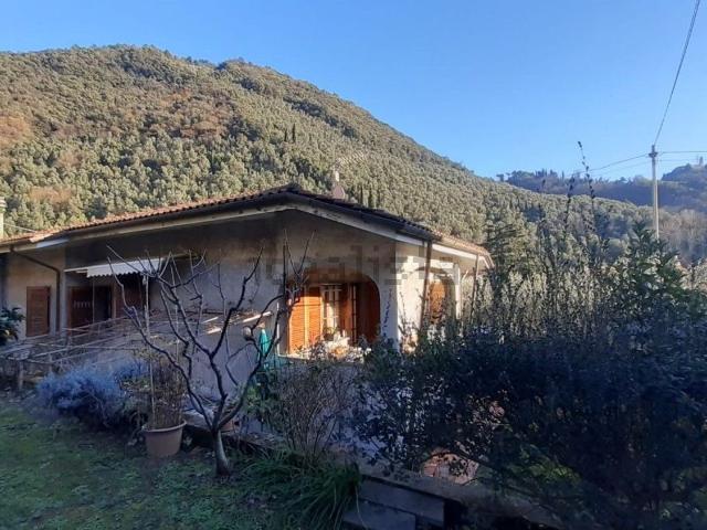 Casa in vendita a Tonfano, Lucca