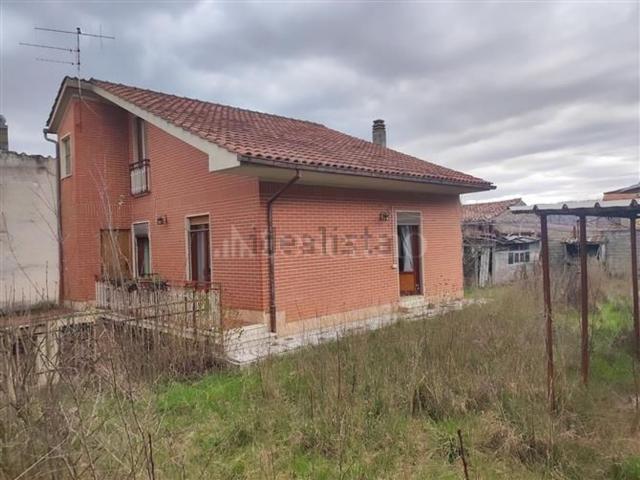 Casa in vendita a Pizzoli, Abruzzo