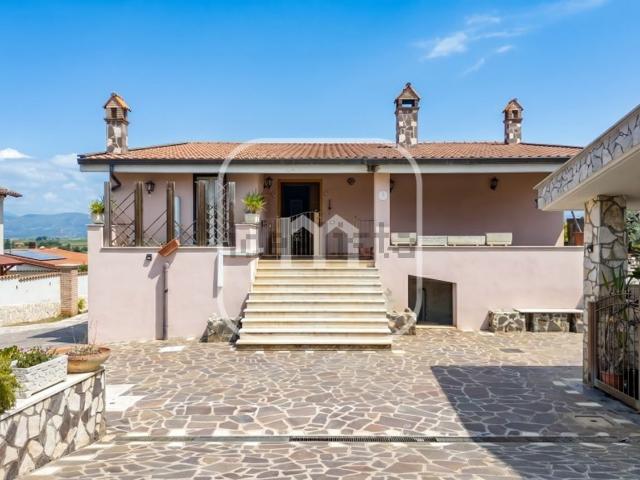 Casa in vendita a Roma Capitale, Lazio