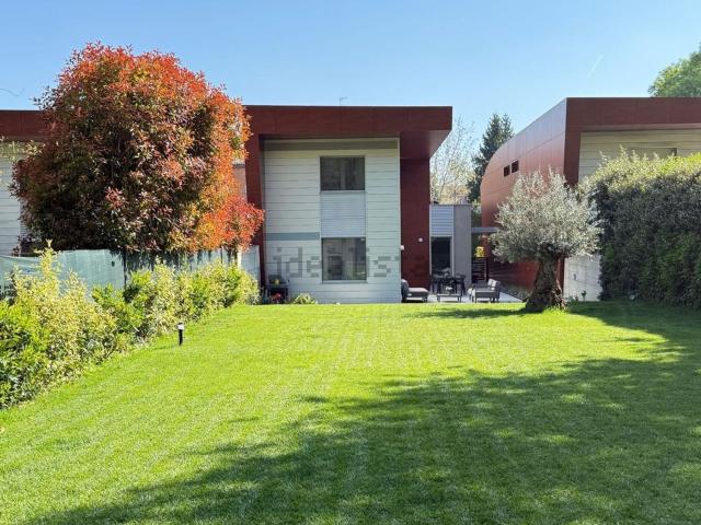 Casa in vendita a Centro cittadino, Ferrara