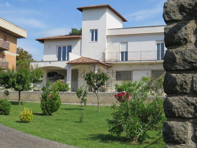 Casa in vendita a Fabrica Di Roma, Lazio