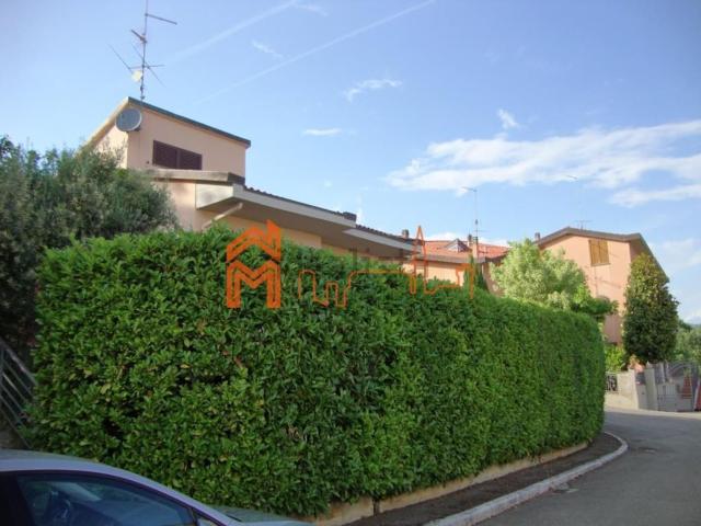 Casa in vendita a L'Apia, Capolona