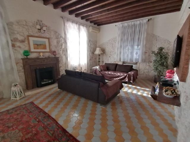 Casa in vendita a Tiche, Siracusa