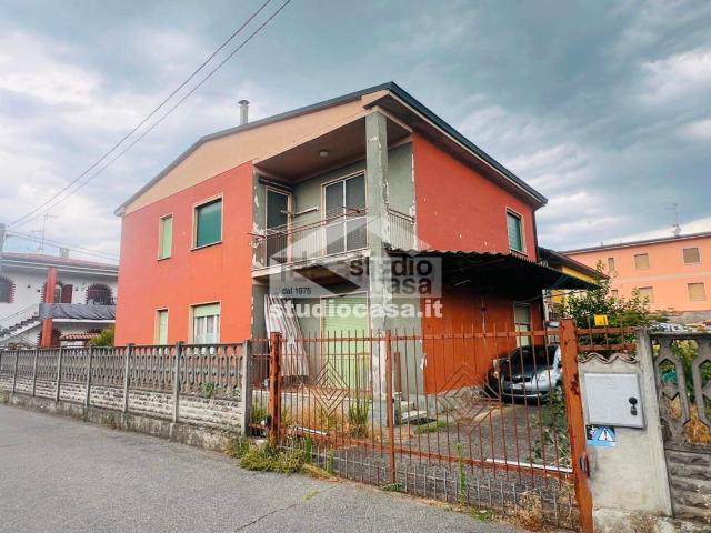Casa in vendita a Bagnolo Cremasco, Lombardia