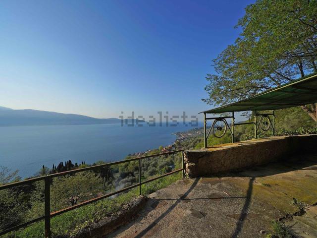 Casa in vendita a Comunità Montana Parco Alto Garda bresciano, Gargnano