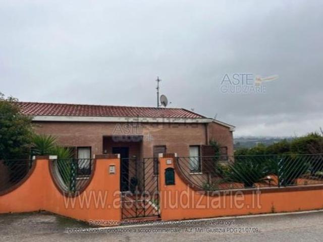 Casa in vendita a Marche, Ancona
