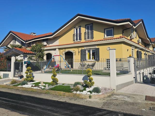 Casa in vendita a Piemonte, Torino