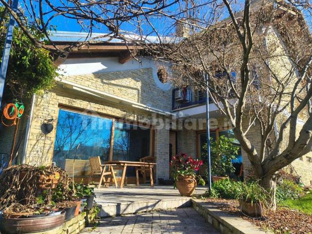 Casa in vendita a Brugora, Besana In Brianza