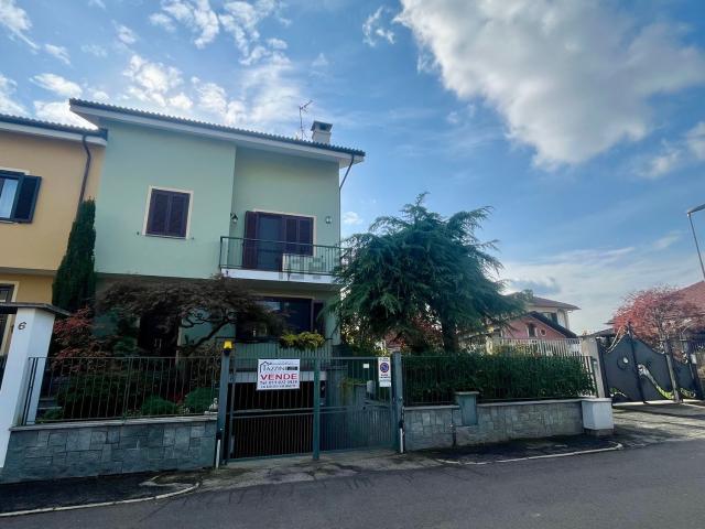 Casa in vendita a Piemonte, Torino