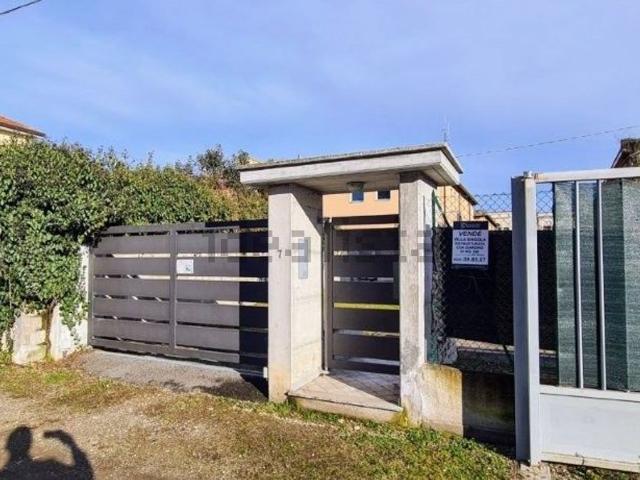 Casa in vendita a Gallarate, Lombardia