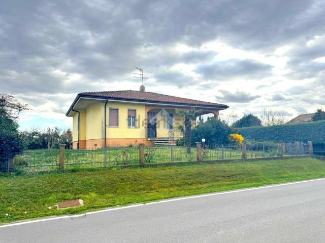 Casa in vendita a Volta Mantovana, Lombardia