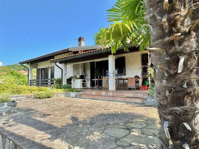 Casa in vendita a Comunità Montana Valli del Verbano, Luino