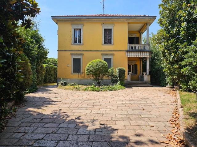 Casa in vendita a Marcallo, Marcallo Con Casone