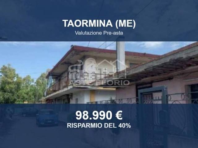 Casa in vendita a Taormina, Sicilia