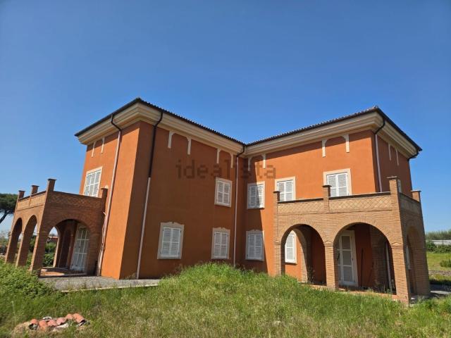 Casa in vendita a Due Santi, Roma Capitale
