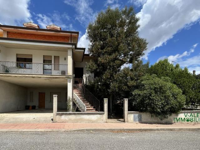 Casa in vendita a Macomer, Sardigna/Sardegna