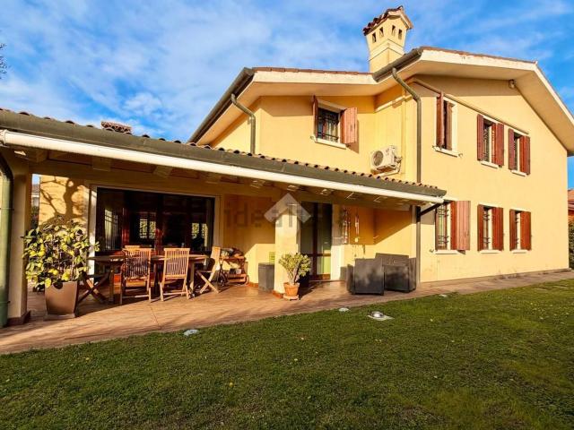 Casa in vendita a Selvazzano Dentro, Veneto