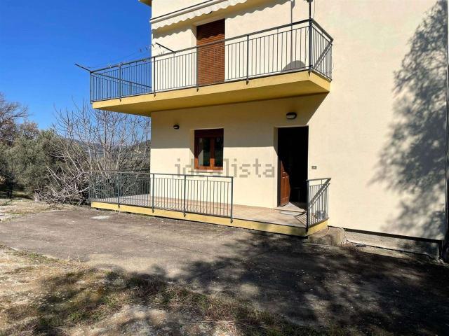 Casa in vendita a Calabria, Catanzaro
