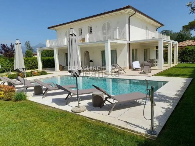 Casa in vendita a Tonfano, Toscana