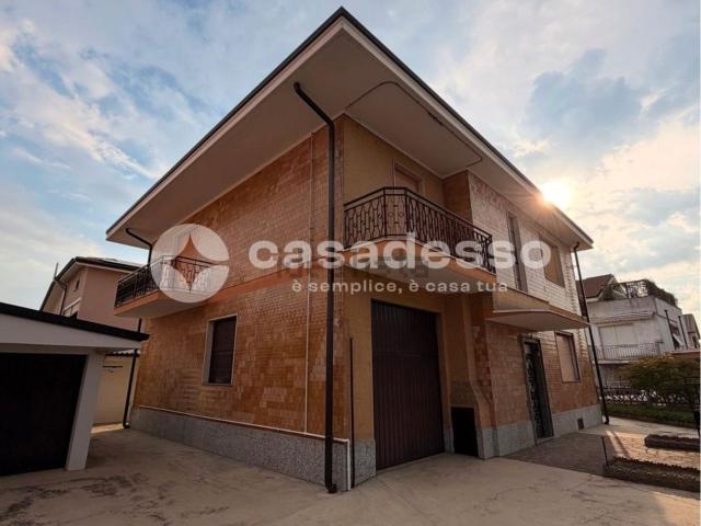 Casa in vendita a Piemonte, Vercelli