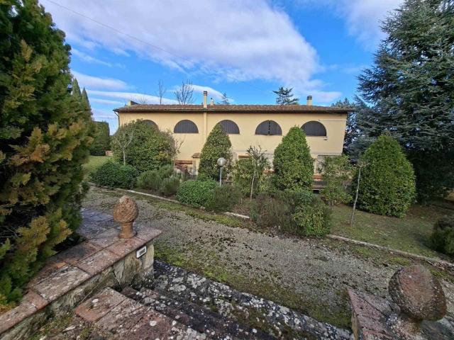 Casa in vendita a Signa, Toscana