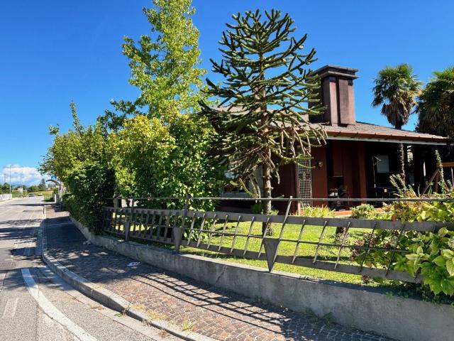 Casa in vendita a Tavagnacco, Friuli-Venezia Giulia