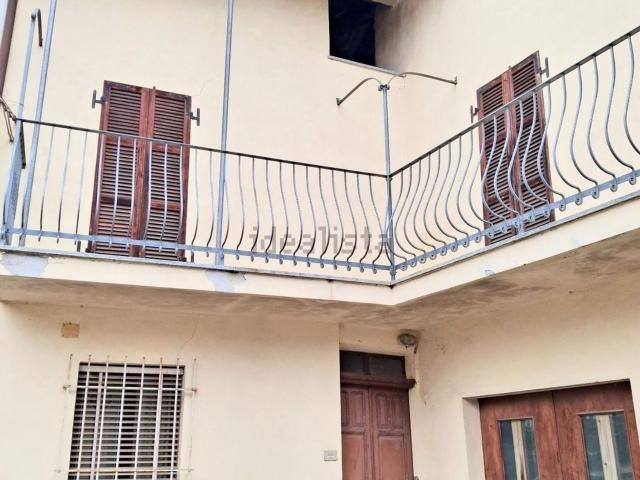 Casa in vendita a Piemonte, Alessandria