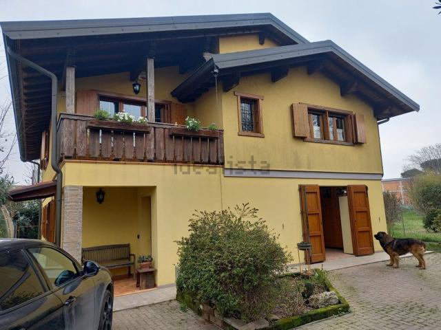 Casa in vendita a Unione di Comuni della Romagna Forlivese, Quattro