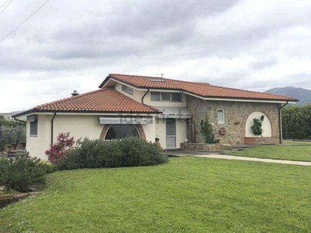 Casa in vendita a Uzzano E Castello, Fornaci