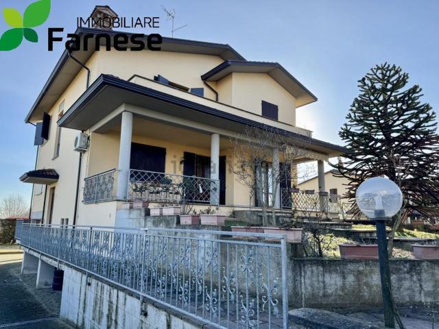 Casa in vendita a San Giorgio Piacentino, Reggio Emilia