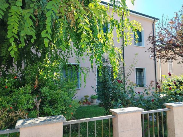 Casa in vendita a Unione dei comuni della Bassa Romagna, Bagnacavallo