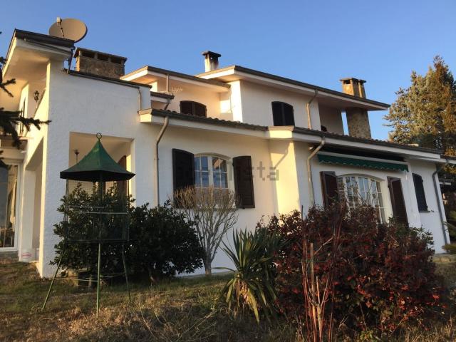 Casa in vendita a Borgo Val Di Taro, Reggio Emilia