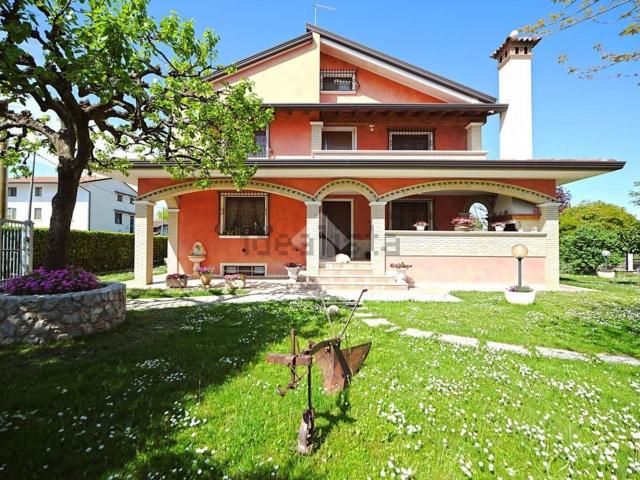 Casa in vendita a Valvasone, Friuli-Venezia Giulia