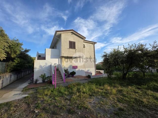 Casa in vendita a Foresta, Calabria