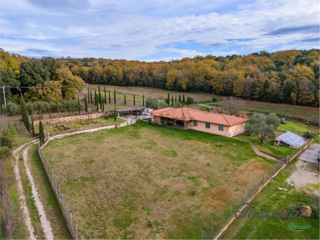 Casa in vendita a Massa Marittima, Toscana