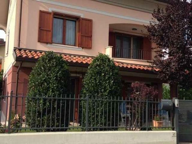 Casa in vendita a San Mauro Pascoli, Reggio Emilia