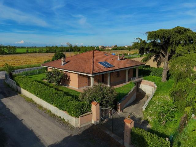 Casa in vendita a Piemonte, Alessandria
