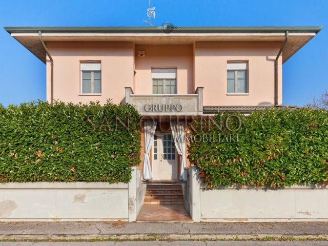 Casa in vendita a Bassa Reggiana, Re