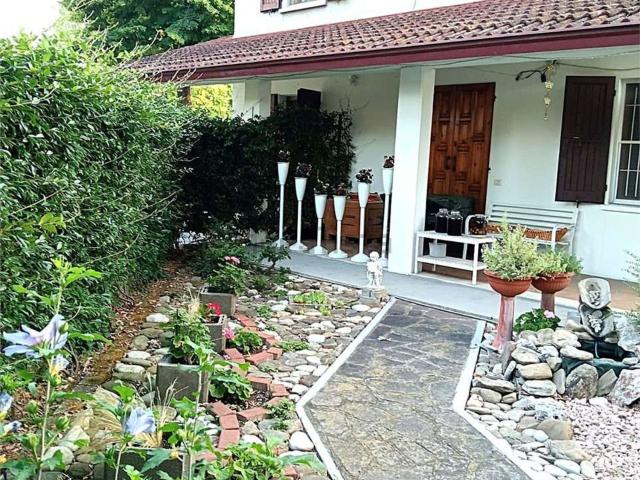 Casa in vendita a Val d’Enza, Re