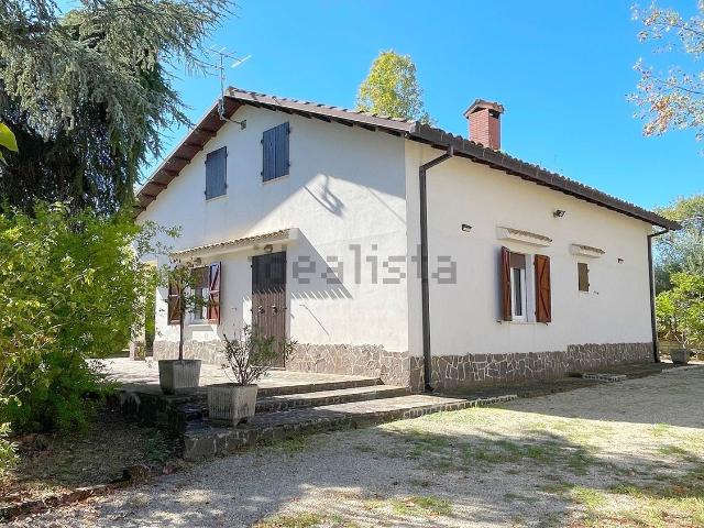 Casa in vendita a Nocciano, Pescara