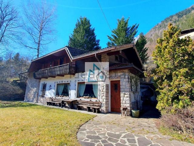 Casa in vendita a Comunità delle Giudicarie, Spiazzo Rendena