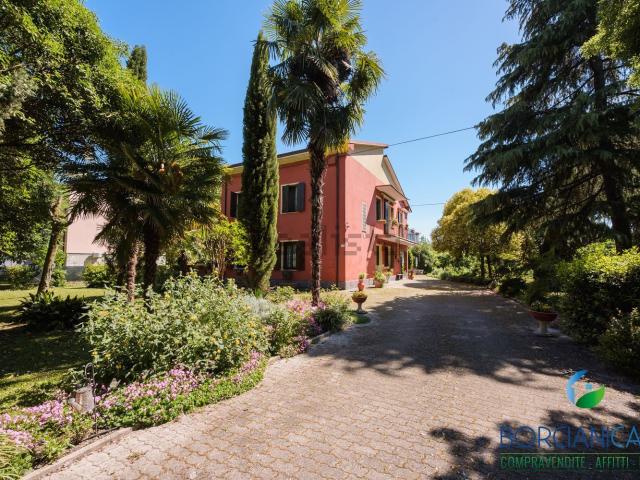 Casa in vendita a Crocetta-San Lazzaro-Modena Est, Modena