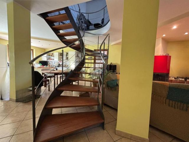 Casa in vendita a Piemonte, Torino