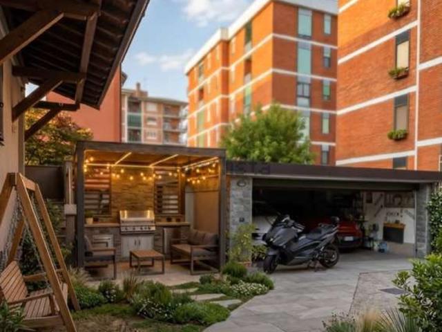 Casa in vendita a Locate Triulzi, Lombardia