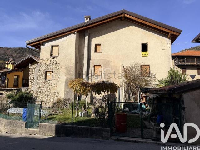 Casa in vendita a Comunità della Vallagarina, Ronzo Chienis