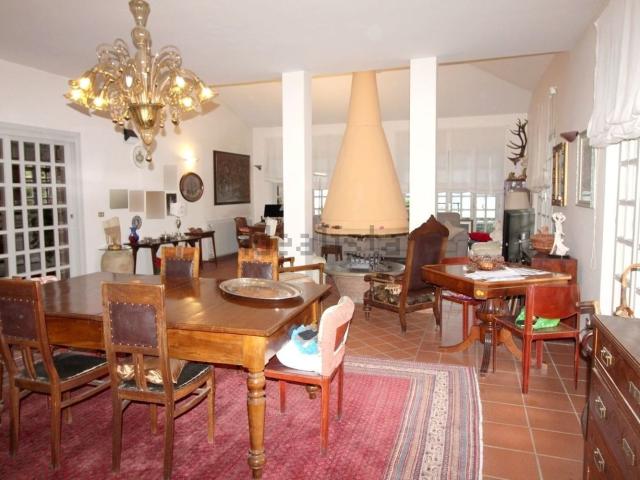Casa in vendita a Rimini, Reggio Emilia