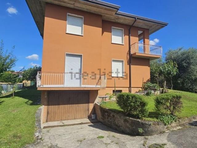 Casa in vendita a Rivoltella del Garda, Desenzano Del Garda