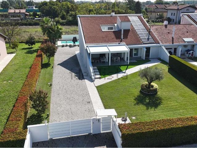 Casa in vendita a Fornase, Spinea